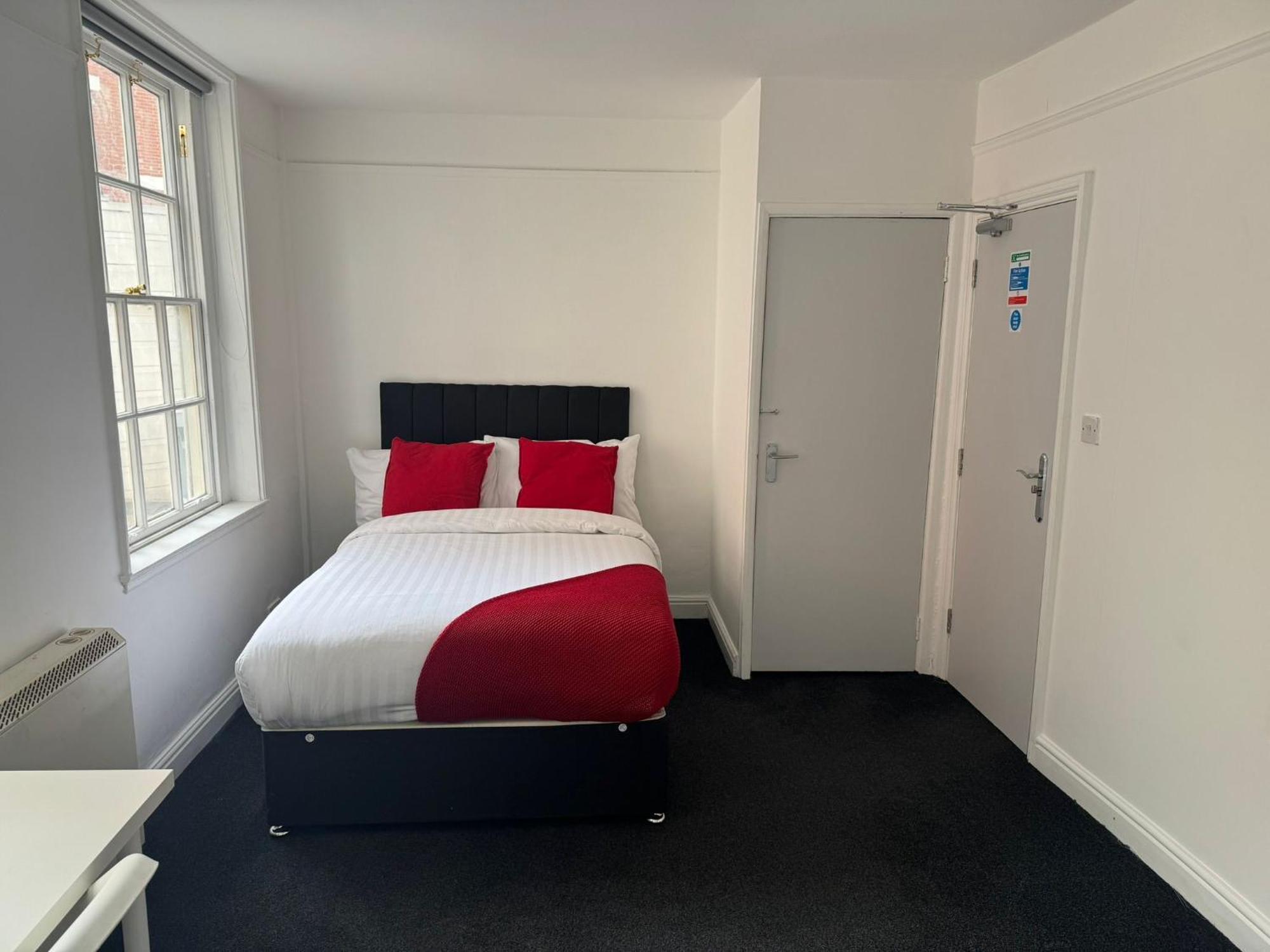 Comfortable Stay - St James'S Terrace นอตติงแฮม ภายนอก รูปภาพ